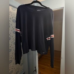 ⭐️SALE ⭐️ Hollister Black Boyfriend Tee